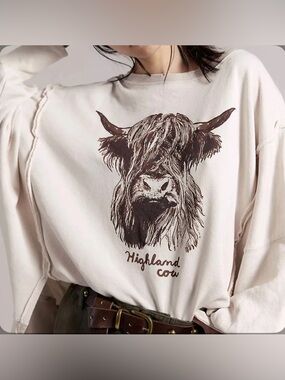 Free People We The Free Highland Cow Graphic Camden Pullover NWT Size Medium